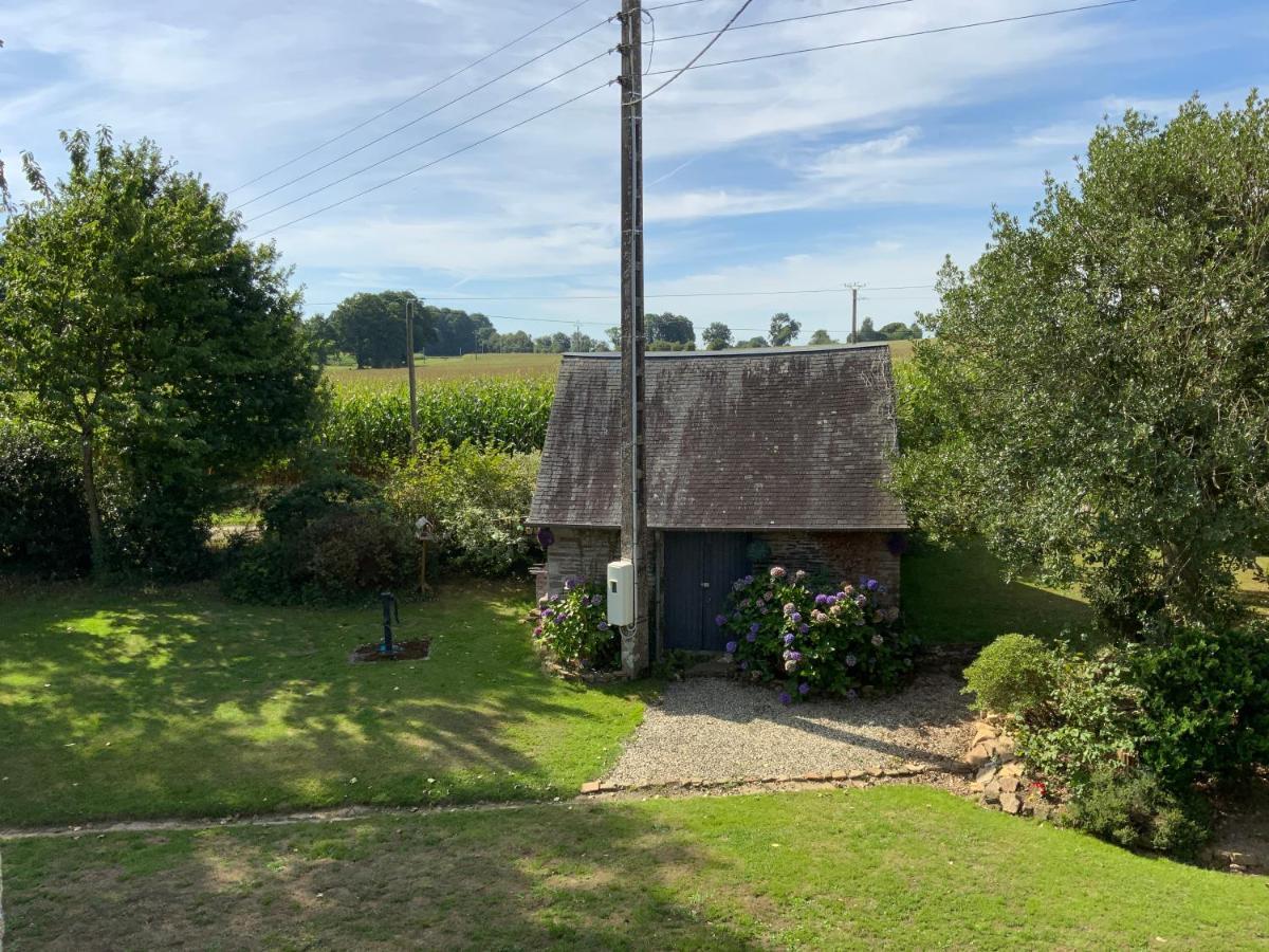 Welcoming And Peaceful Bed And Breakfast Fougerolles-du-Plessis Dış mekan fotoğraf